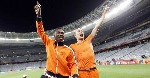 Robben Transferi Açıkladı: 'Aradım, Davet Ettim'