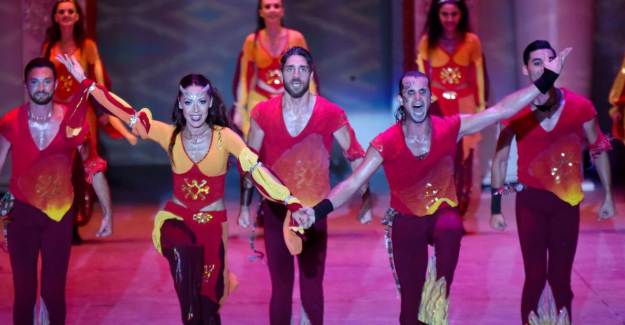 Roman Gençler Anadolu Ateşi'yle Dans Edecek