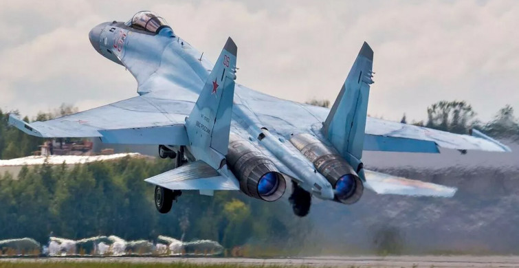 Rus savaş uçağı ABD bombardıman uçağını durdurmak için havalandı: Baltık denizinde gerginlik