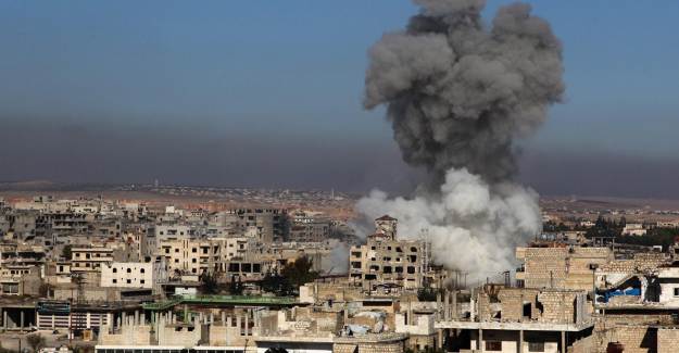 Rus Savaş Uçakları İdlib’deki Köylere Saldırdı: 6 Yaralı