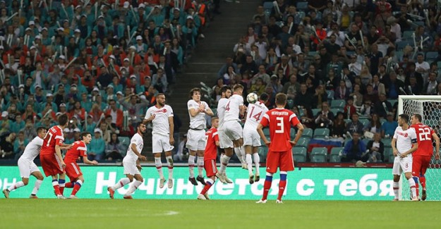 Rusya 2-0 Türkiye Maç Özeti ve Golleri İzle