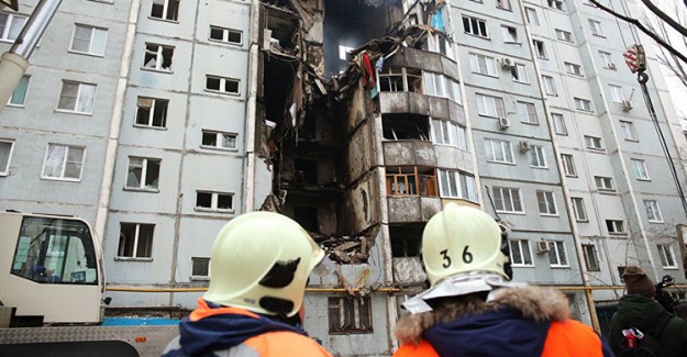 Rusya'daki Patlamada Ölü Sayısı Artıyor