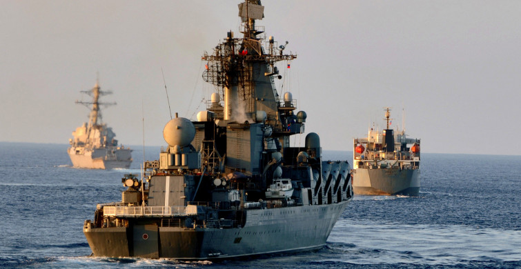 Rusya'dan Füzeli Tatbikat: Japon Denizi'nden Füze Ateşledi!