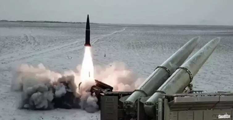 Rusya’dan yeni hamle: Balistik füzeler ateşlendi