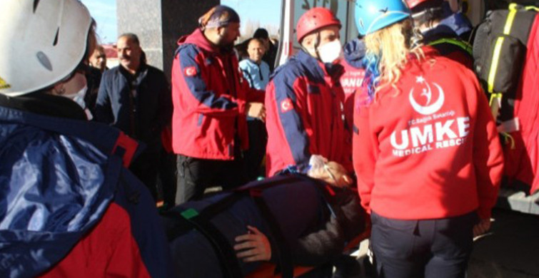 Sağlık Bakanı: 191 Sağlık Personeli İle Sahadayız