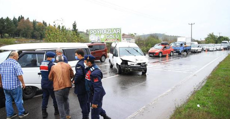 Adapazarı-Karasu Otoyolunda Zincirleme Kaza! 