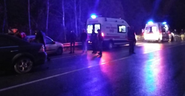 Sakarya'da Korkunç Kaza! 4 Yaralı