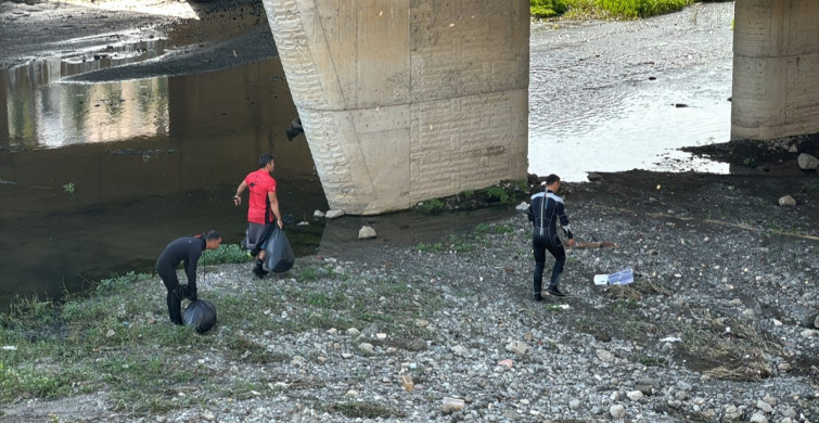 Samsun'da Ceset İhbarı Üzerine Temizlik Çalışması Gerçekleştirildi