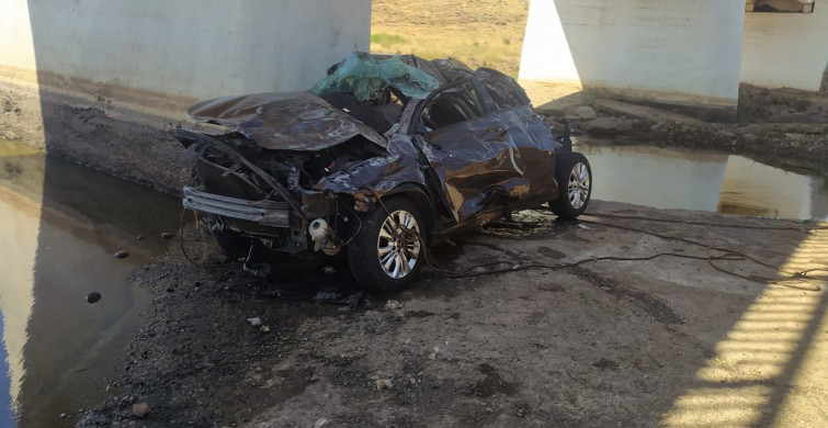Şanlıurfa'da Otomobil Köprüden Uçtu: 4 Ölü