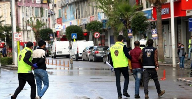 Şanlıurfa'da Yaşasın Özgürlük Diye Bağıran Gence Ceza