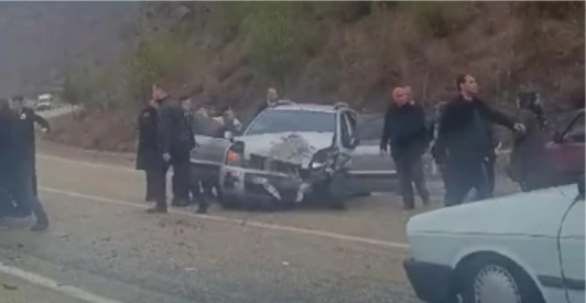 Şehit konvoyunda kaza