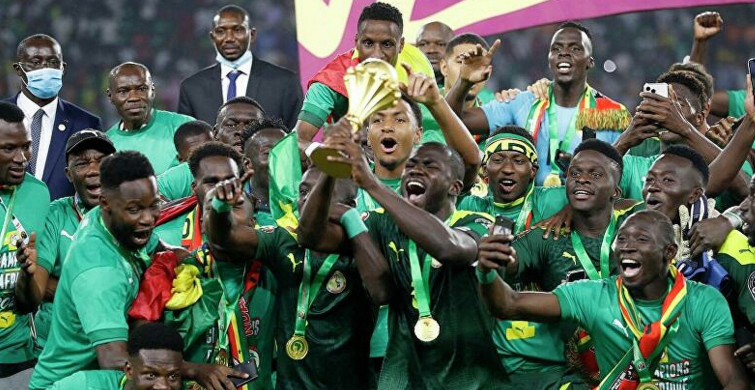 Senegal Milli Takımı'nın Afrika Uluslar Kupası'nda Şampiyon Olmasının Ardından Ülkede Resmi Tatil Oldu!