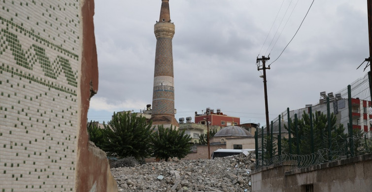 Siirt'teki 895 Yıllık Ulu Cami Kentsel Dönüşümle Yeniden Görünür Oluyor