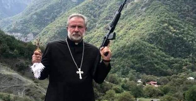 Silahla Azerbaycan'ı Tehdit Eden Rahip Kaçtı