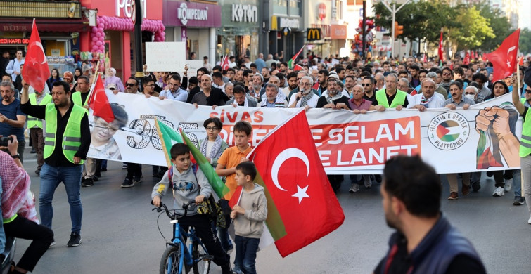 Sivas'ta Filistin'e Destek İçin Protesto Gerçekleştirildi