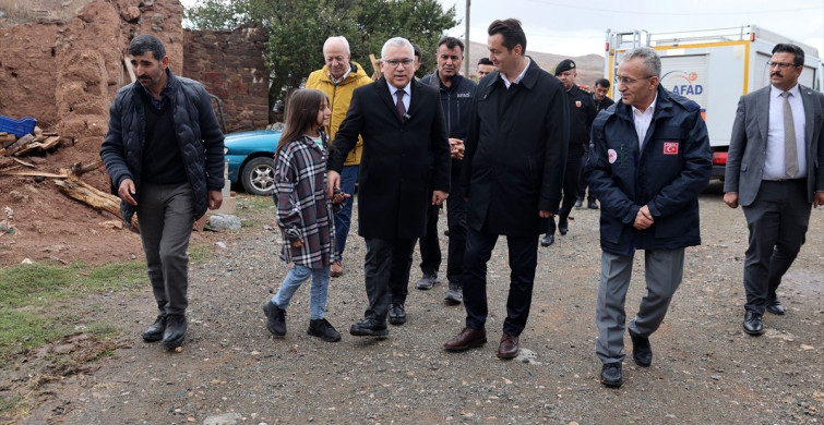 Sivas Valisi Yılmaz Şimşek'ten Deprem Açıklaması