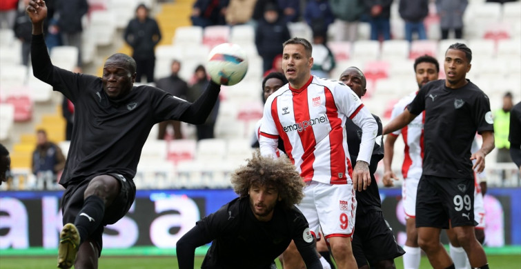 Sivasspor, Hatayspor'u Zorla Geçti: 3-2