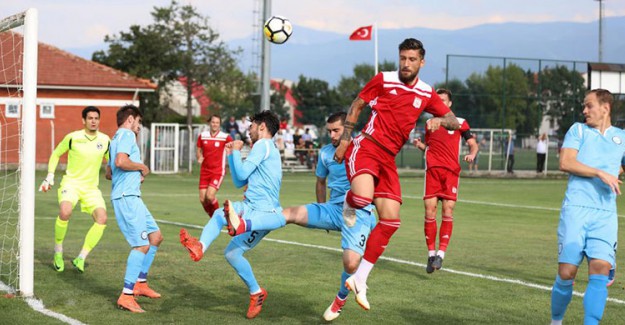 Sivasspor Azeri Ekibini Mağlup Etti!