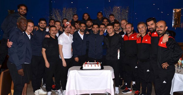 Sivasspor’dan Muhammet Demir’e Sürpriz Kutlama!