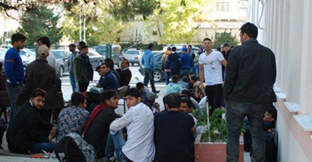 Sivas’ta 27 Edirne’de 4 Göçmen Yakalandı