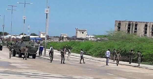 Somali'deki Askeri Kampta Çıkan Çatışmada 6 Asker Öldü