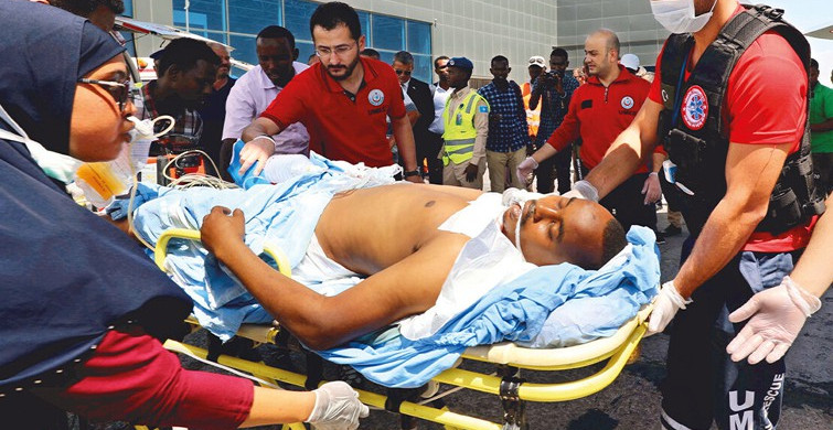 Somali'deki Saldırıda Yaralanan 10 Kişi Türkiye'ye Getirildi