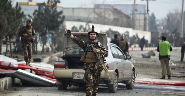 Son Dakika: Afganistan'da 3 Ayrı Patlama! Çatışmalar Devam Ediyor