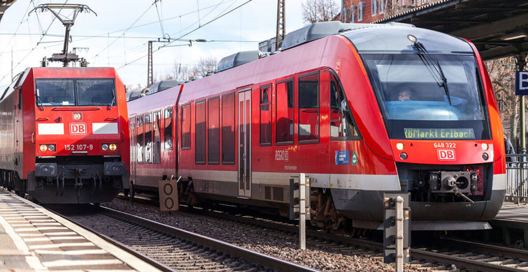 Son Dakika: Almanya'nın Münih Şehrinde Tren İstasyonunda Bomba Patladı!