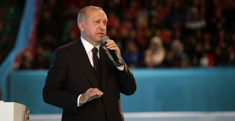 Cumhurbaşkanı Recep Tayyip Erdoğan, Bayraktar Akıncı TİHA’yı İmzaladı