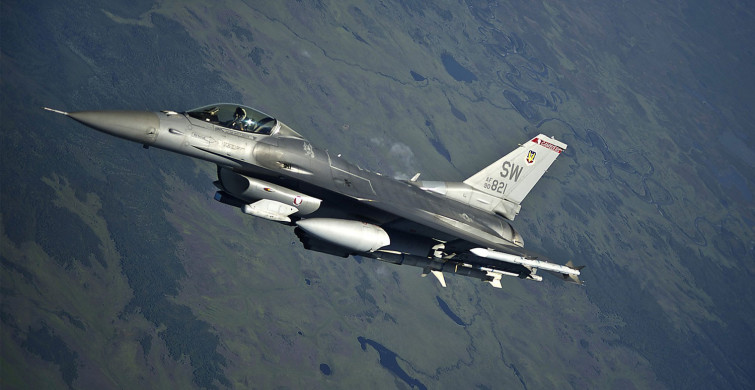 Son Dakika: Yunanistan'a Ait F-16 Savaş Uçağı Düştü!