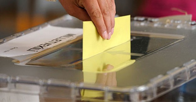 Son Seçim Anketine Göre CHP Seçmeni Yerlerde