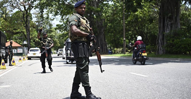 Sri Lanka Polisi Patlamaları Gerçekleştiren DAEŞ Bağlantılı Failin Öldüğünü Açıkladı