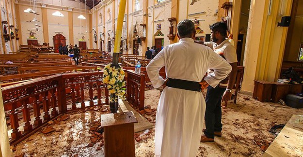 Sri Lanka'daki Terör Saldırılarında Ölenlerin Sayısı 359'a Çıktı 
