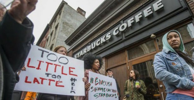 Starbucks 8 Binden Fazla Mağazasını Kapatacak