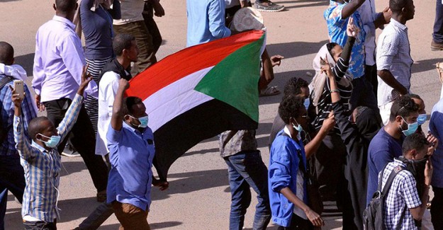 Sudan'da İki Eylemci Daha Öldü