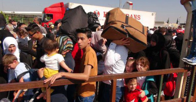 Suriyeliler Ülkelerine Geri Dönüyor!