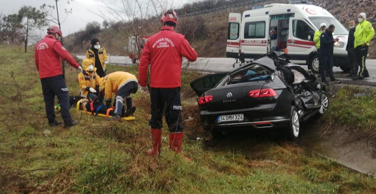Susurluk'ta Korkutan Trafik Kazası: 2 Yaralı