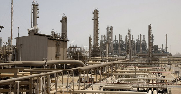 Suudi Arabistan, Rusya Petrol Piyasası İstikrarını Koruma Anlaşmasını Genişletecek