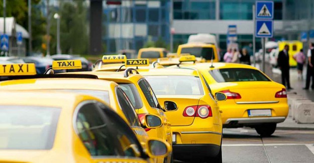 Taksicilerden 'Uber Şoförü Dövüldü' İddialarına Cevap