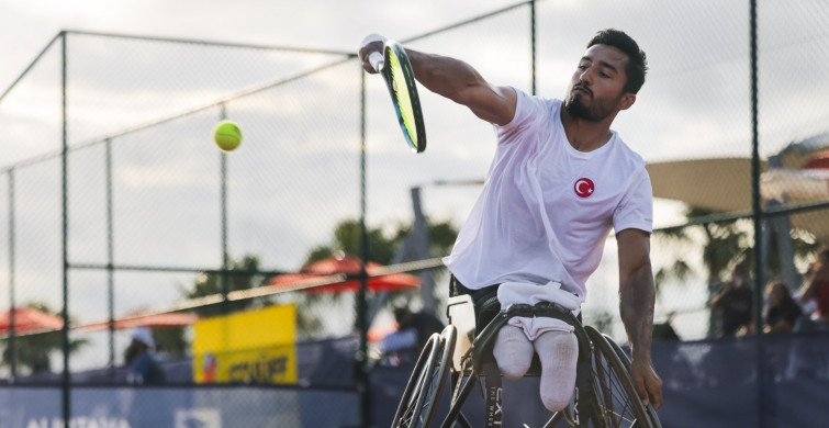 Tekerlekli Sandalye Tenis Paralimpik Oyunları’nda mücadele eden Ahmet Kaplan kimdir, nereli? Ahmet Kaplan madalyaları ne kadar?