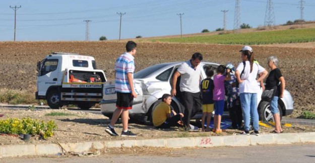 Tekirdağ'da Trafik Kazası: 3 Yaralı 