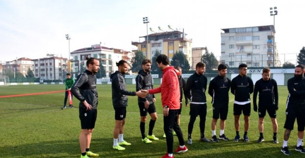 Teknik Direktör Cihat Arslan İlk Antrenmanına Çıktı