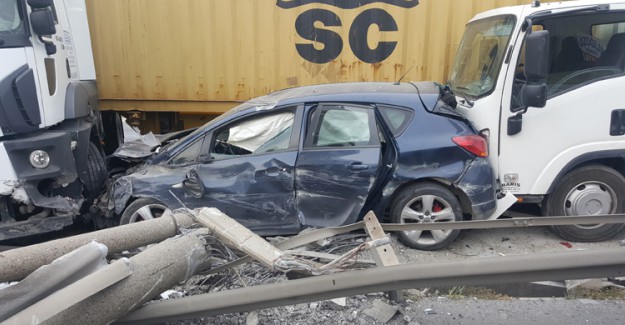 TEM'de Korkunç Trafik Kazası