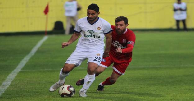 TFF 1.Lig'de Tecrübeli Orta Saha Oyuncusu Takımdan Ayrıldı!