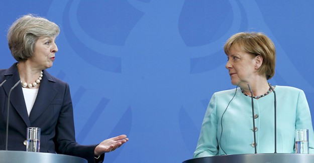 Theresa May, Alman Mevkiidaşı Merkel'e Seslendi