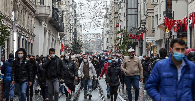 TÜİK'in Mutluluk Araştırması Açıklandı: Türkiye'nin Yüzde 49,3'ü Mutlu!