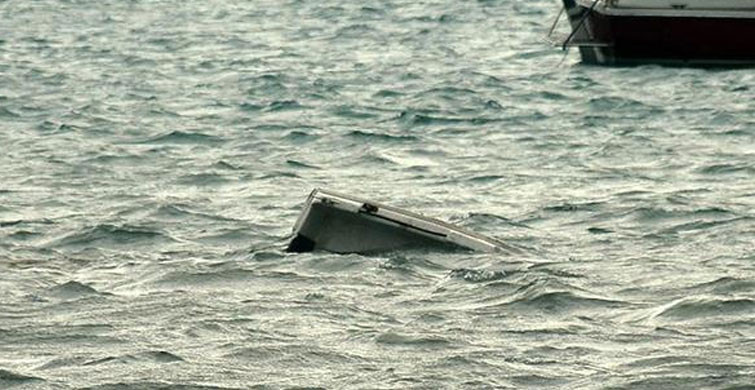 Tunus Açıklarında Tekne Battı: 21 Ölü