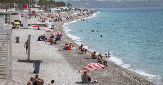 Turistler Yunanistan Yerine Türkiye’yi Tercih Etti