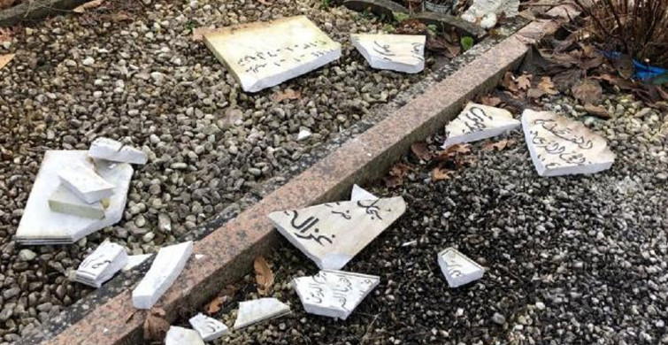 Türk düşmanlıkları bitmiyor: Yunanistan’da Müslüman mezarlığına saldırı