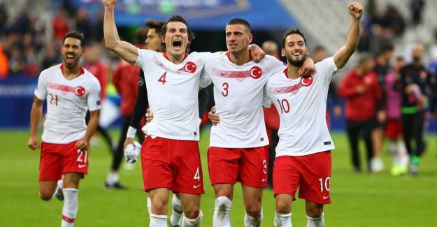Türkiye, FIFA Dünya Sıralamasında Yükseldi!